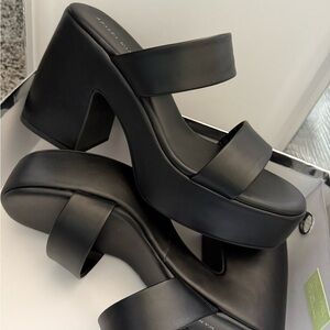 Azalea Wang Platform Sandals